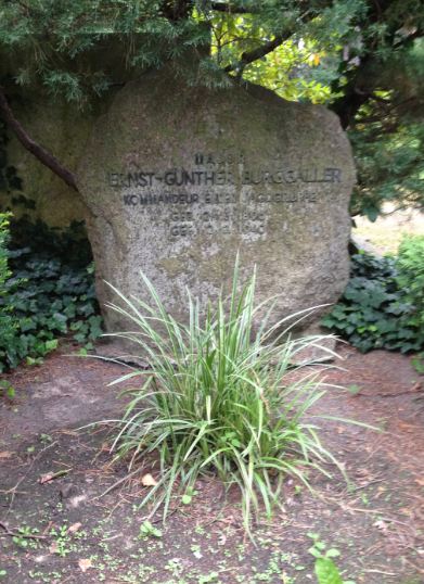 Grabstgein Ernst-Günther Burggaller, Waldfriedhof Dahlem, Berlin