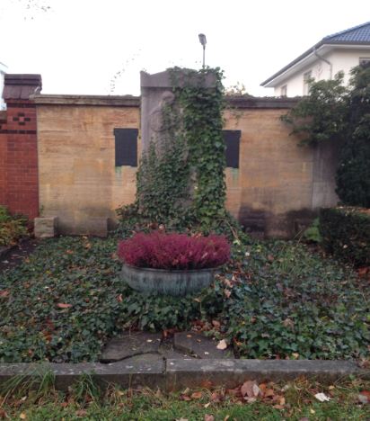 Grabstein Ernst Arnthal, Friedhof Wannsee, Lindenstraße, Berlin