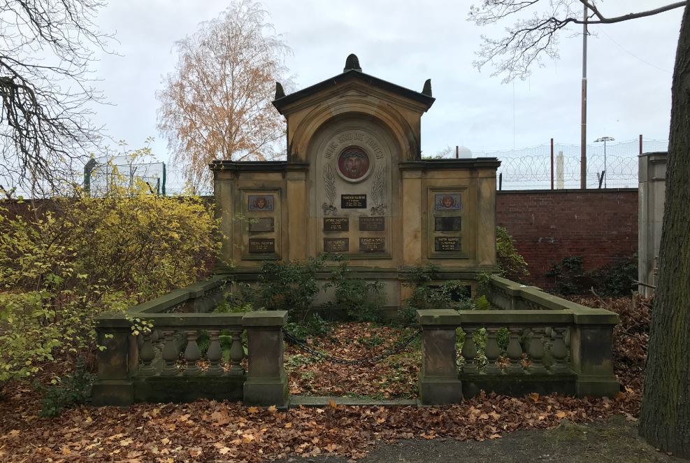 Grabstein Franz Valentini, Friedhof Columbiadamm, Berlin